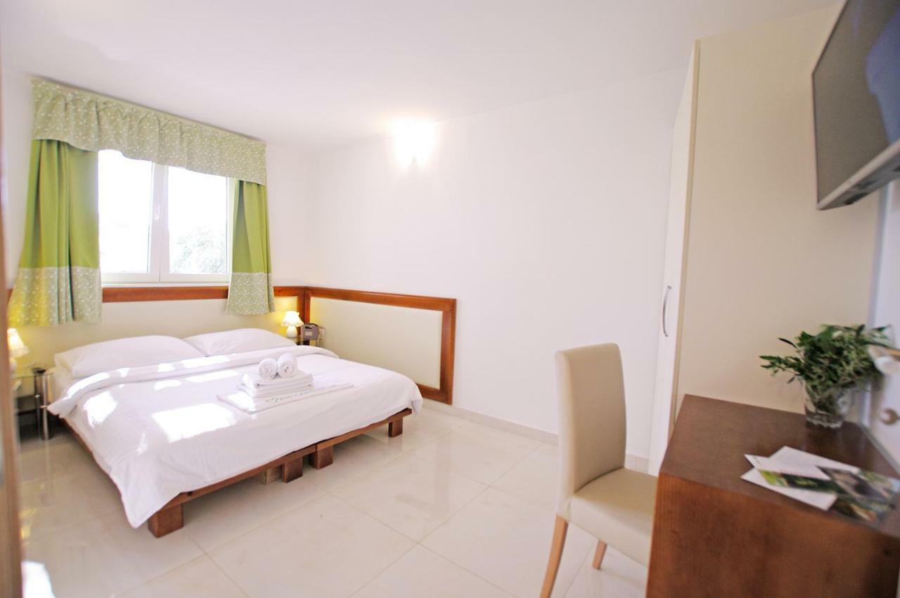 Apartman Murter Center 4+1 Id 720 Lägenhet Exteriör bild